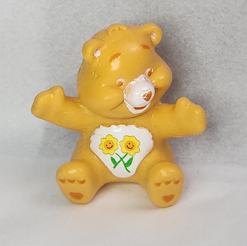 TCFC Light Orange Friend Bear Care Bear 1.5” Sitting Figure - 2 Smiling Flowers